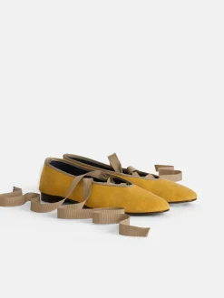 Juliet Italian Flat In Washed Canvas