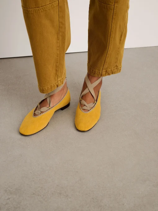 Juliet Italian Flat In Washed Canvas
