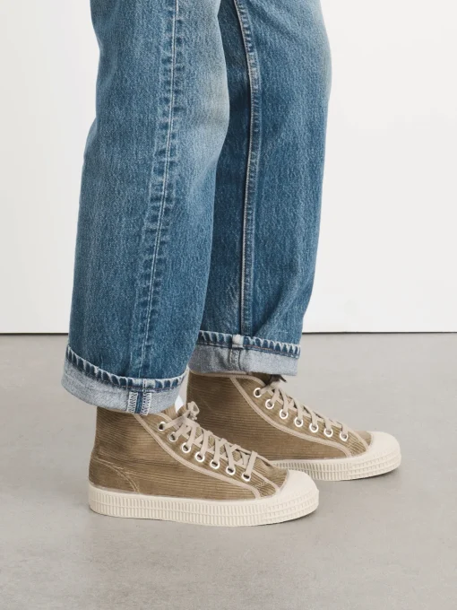Novesta Star Dribble In Corduroy