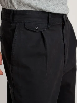 Standard Pleated Pant In Chino