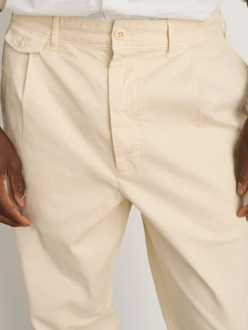 Standard Pleated Pant In Chino