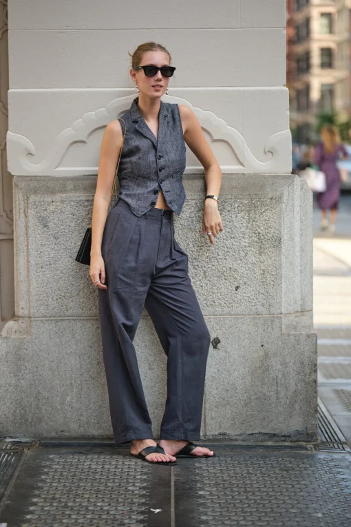 Suitish Vest In Linen Herringbone