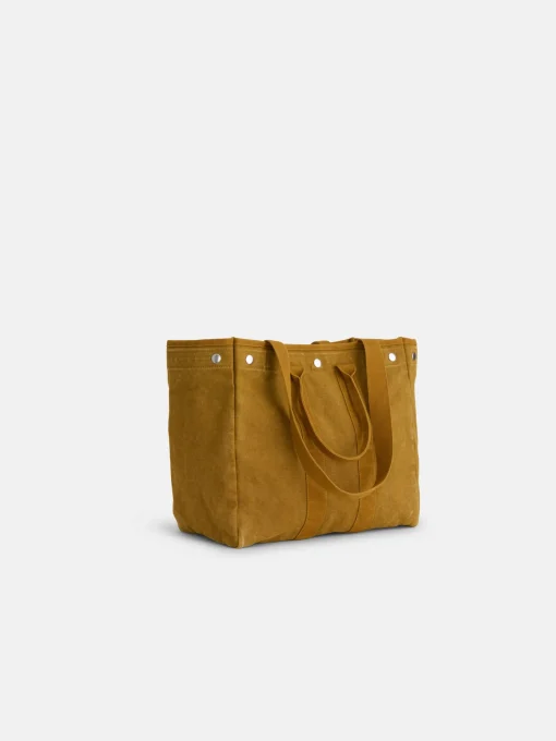 The Perfect Weekday Tote