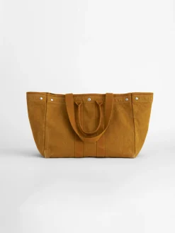 The Perfect Weekend Tote