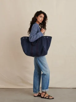 The Perfect Weekend Tote
