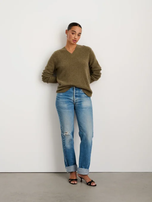 V-Neck Sweater In Lightweight Cashmere