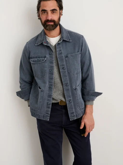 V-Neck Sweater In Lightweight Cashmere